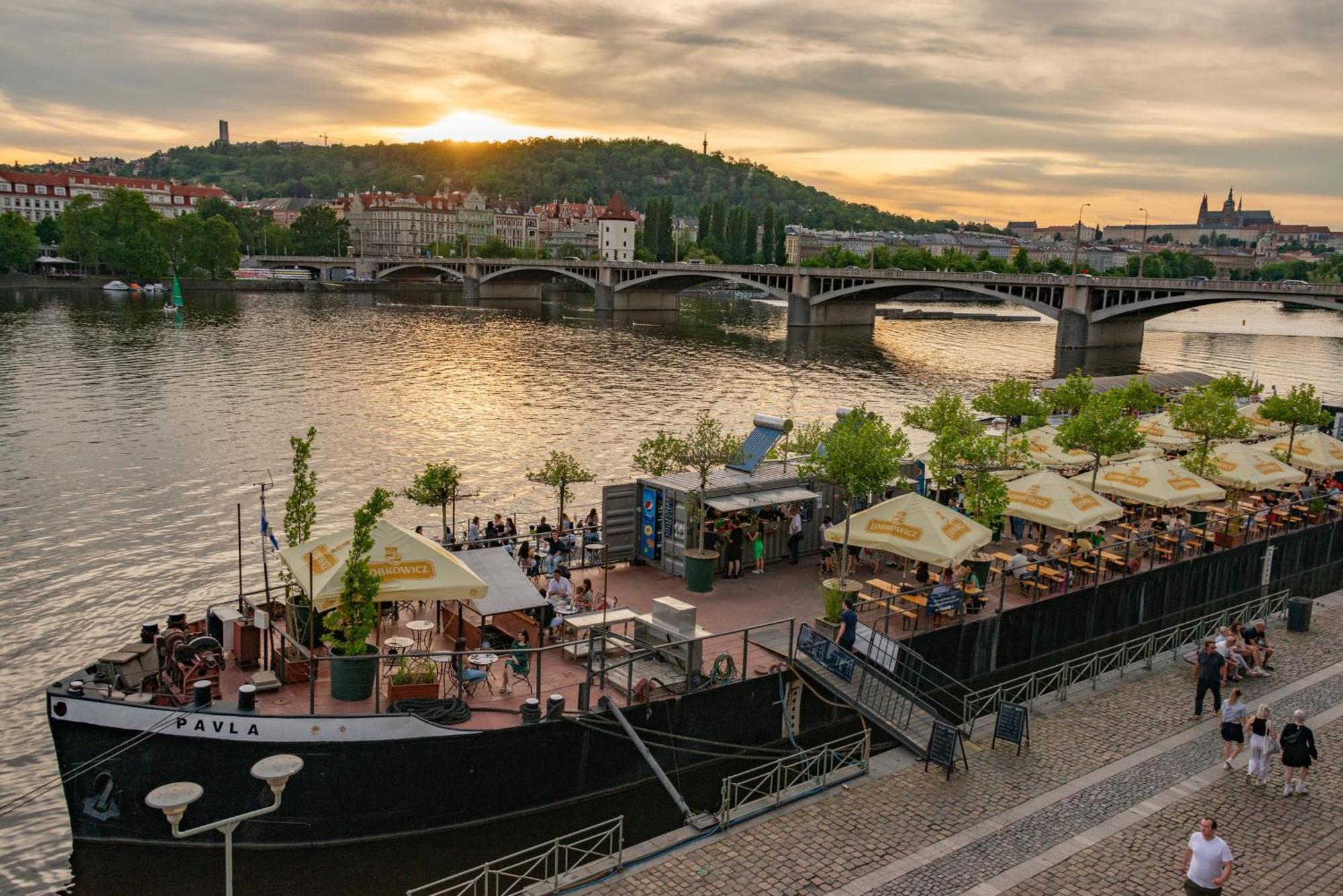New Apartments Complex Prague Florenc Exterior photo
