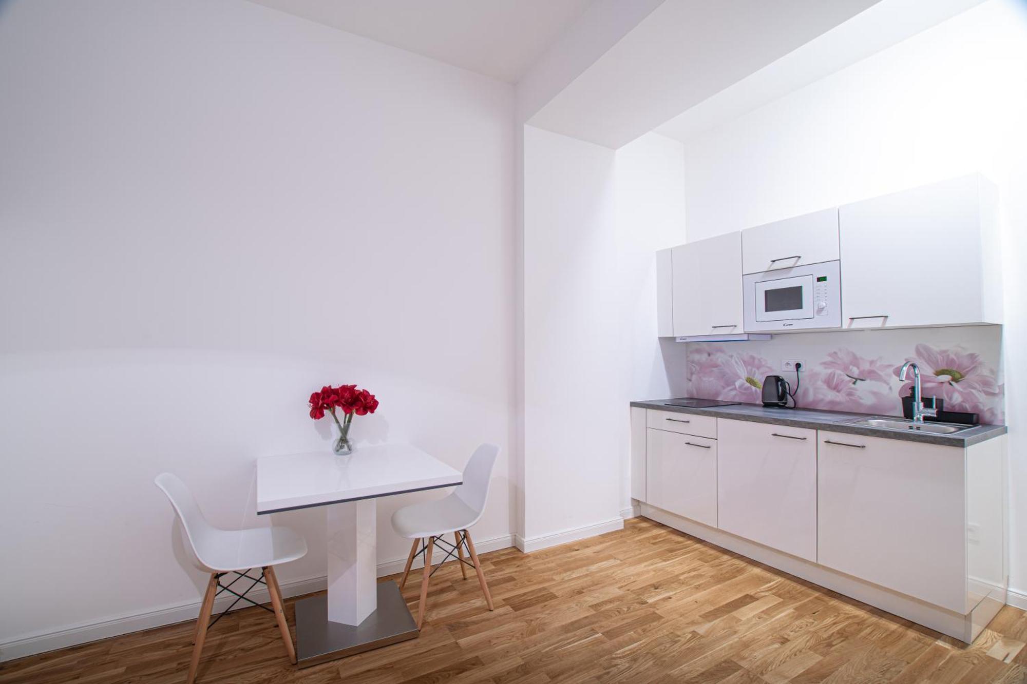 New Apartments Complex Prague Florenc Exterior photo